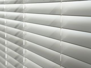 Faux Wood Blinds in a Beverly Hills Living Room