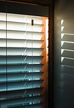 Venetian Blinds Holmby Hills